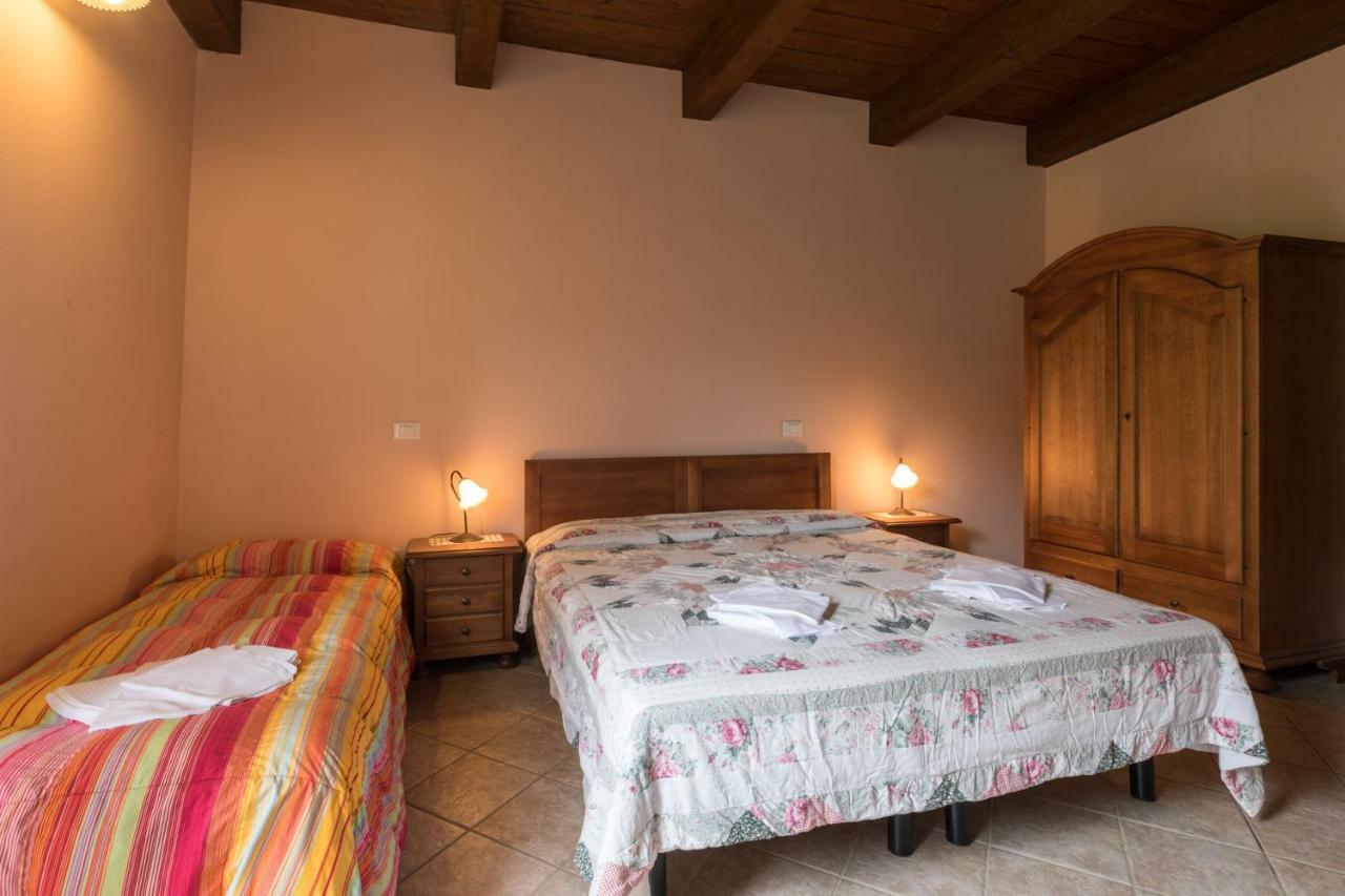 Agriturismo L'Antico Frutto Премилкуоре Екстериор снимка