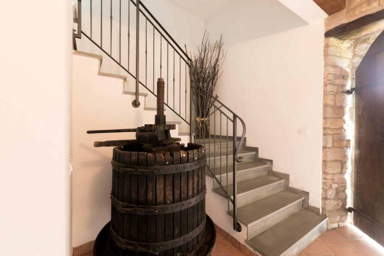 Agriturismo L'Antico Frutto Премилкуоре Екстериор снимка