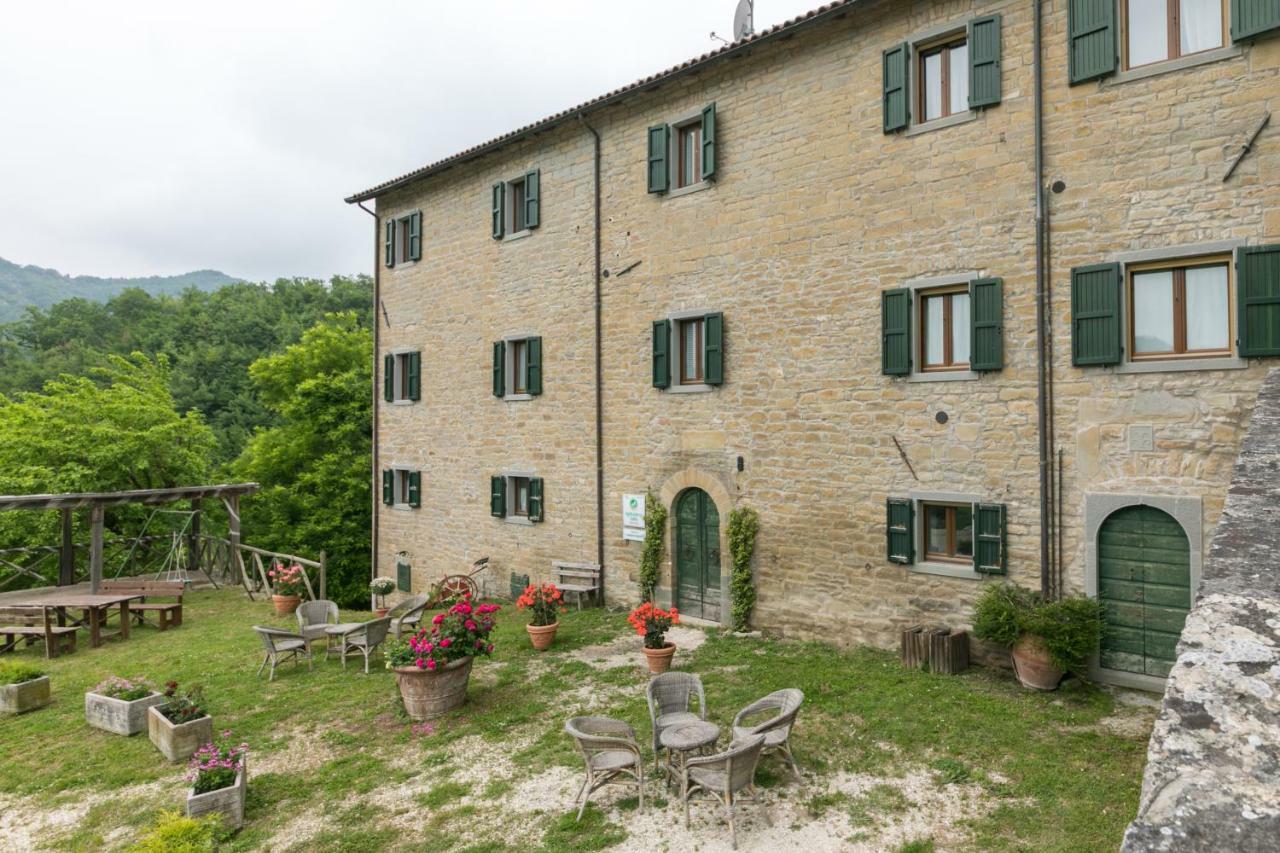 Agriturismo L'Antico Frutto Премилкуоре Екстериор снимка