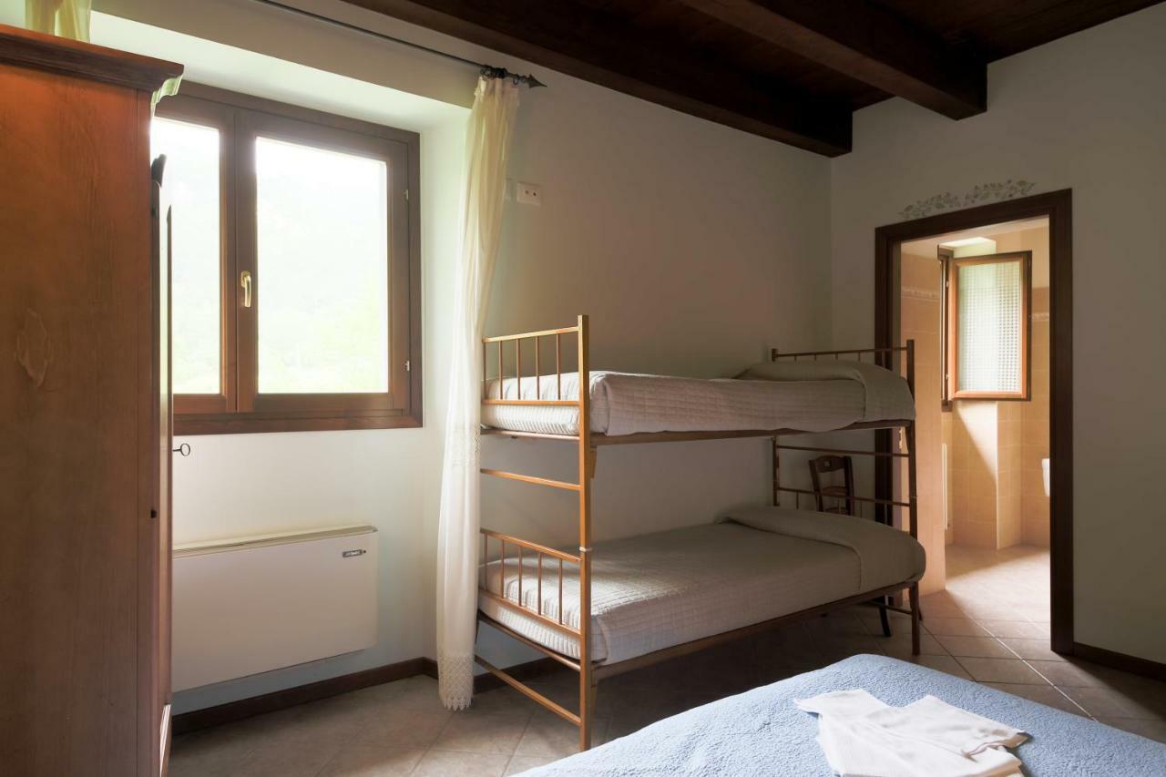 Agriturismo L'Antico Frutto Премилкуоре Екстериор снимка