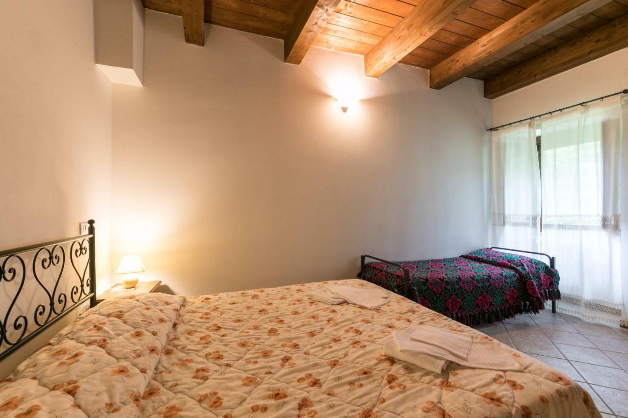 Agriturismo L'Antico Frutto Премилкуоре Екстериор снимка