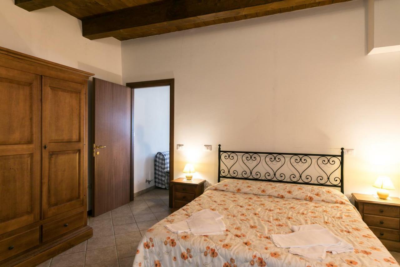 Agriturismo L'Antico Frutto Премилкуоре Екстериор снимка