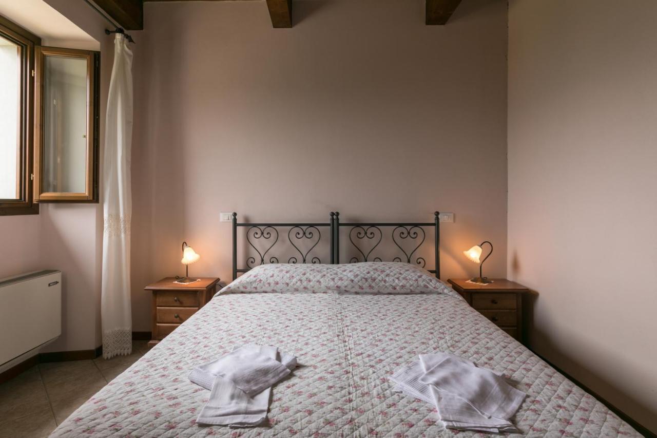 Agriturismo L'Antico Frutto Премилкуоре Екстериор снимка